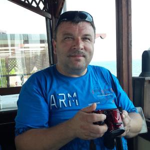 Парни в Прокопьевске: Алексей Панов, 57 - ищет девушку из Прокопьевска