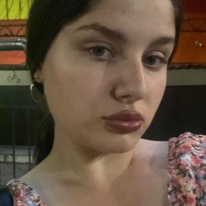 Девушки в Таганроге: Emma, 20 - ищет парня из Таганрога