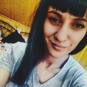Девушки в Ульяновске: Екатерина, 29 - ищет парня из Ульяновска