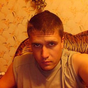 Евгений, 43 года, Холмск