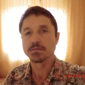 Альберт Гиззатуллин, 62 года, Казань