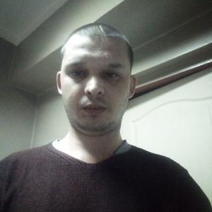 Игорь Уртушков, 36 лет, Саратов