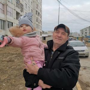 Парни в Якутске: Геннадий Матиец, 59 - ищет девушку из Якутска