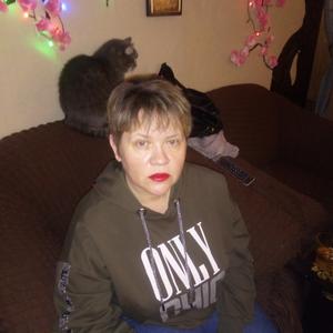 Девушки в Екатеринбурге: Оксана, 47 - ищет парня из Екатеринбурга