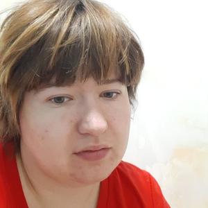 Девушки в Владивостоке: Вика, 26 - ищет парня из Владивостока