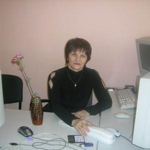Галина, 68 лет, Санкт-Петербург