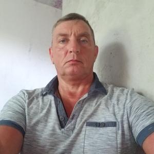 Парни в Тамбове: Антон, 53 - ищет девушку из Тамбова
