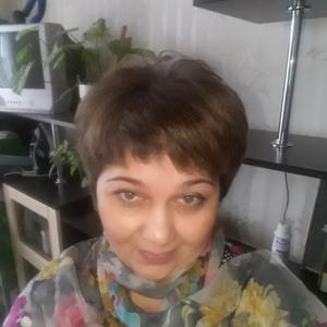 Девушки в Ульяновске: Светлана, 48 - ищет парня из Ульяновска