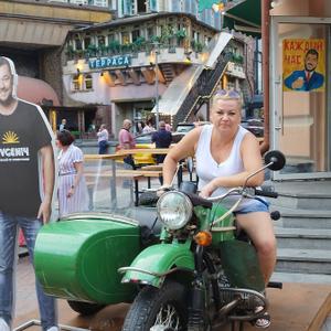 Девушки в Тимашевске: Евгения, 41 - ищет парня из Тимашевска