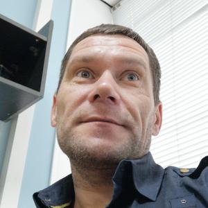Парни в Ижевске: Денис, 45 - ищет девушку из Ижевска