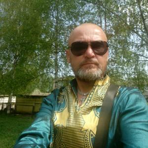 Парни в Ижевске: Дима, 49 - ищет девушку из Ижевска