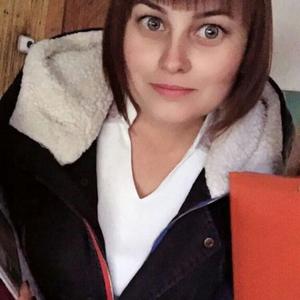 Девушки в Ульяновске: Александра, 32 - ищет парня из Ульяновска