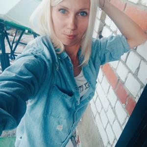 Светлана, 32 года, Саратов