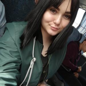 Девушки в Хабаровске (Хабаровский край): Alena, 22 - ищет парня из Хабаровска (Хабаровский край)