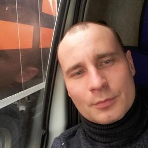 Парни в Твери: Алексей, 38 - ищет девушку из Твери