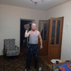 Парни в Хабаровске (Хабаровский край): Виктор, 66 - ищет девушку из Хабаровска (Хабаровский край)