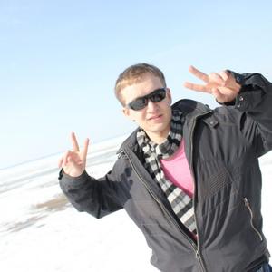 Парни в Бердске: Антон, 33 - ищет девушку из Бердска
