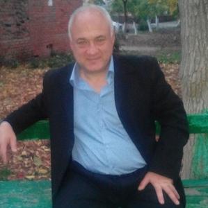 Игорь, 52 года, Псебай