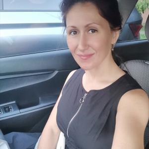 Ольга, 40 лет, Среднеуральск