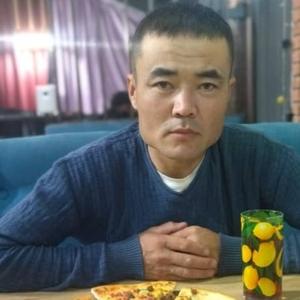 Парни в Оше: Исабек Дуйшоев, 32 - ищет девушку из Оша