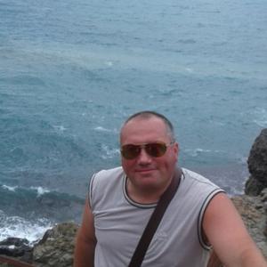 Парни в Новороссийске: Павел, 53 - ищет девушку из Новороссийска