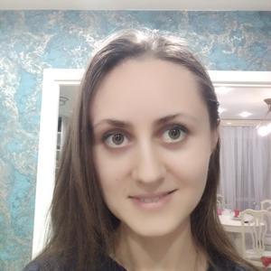 Девушки в Минске (Беларусь): Виолетта, 31 - ищет парня из Минска (Беларусь)