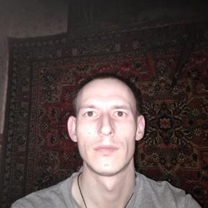 Василий, 34 года, Магадан