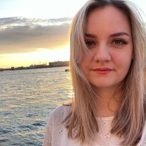 Юля, 26 лет, Санкт-Петербург