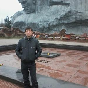 Парни в Великий Новгороде: Дмитрий, 41 - ищет девушку из Великий Новгорода
