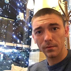 Илья, 31 год, Калининград