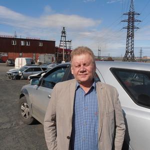 Парни в Норильске: Юрий Николаев, 61 - ищет девушку из Норильска