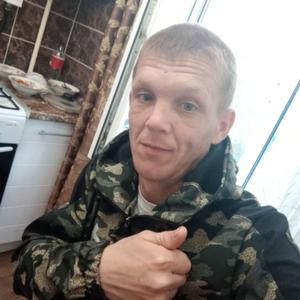 Парни в Омске: Виктор, 31 - ищет девушку из Омска