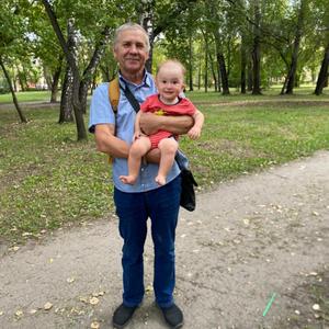 Парни в Новокузнецке: Геннадий, 62 - ищет девушку из Новокузнецка