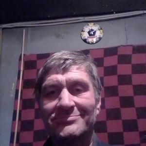 Парни в Екатеринбурге: Анатолий, 52 - ищет девушку из Екатеринбурга
