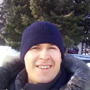 Парни в Томске: Александр, 40 - ищет девушку из Томска