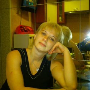 Девушки в Воркуте: Людмила, 49 - ищет парня из Воркуты