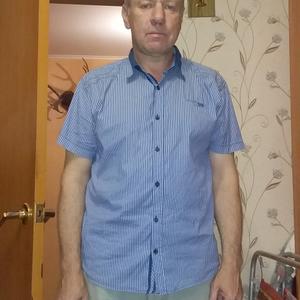 Парни в Твери: Андрей, 57 - ищет девушку из Твери