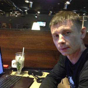 Денис, 45 лет, Барнаул