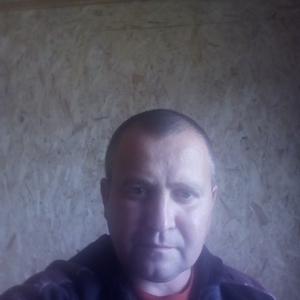 Парни в Ханты-Мансийске: Дмитрий, 40 - ищет девушку из Ханты-Мансийска
