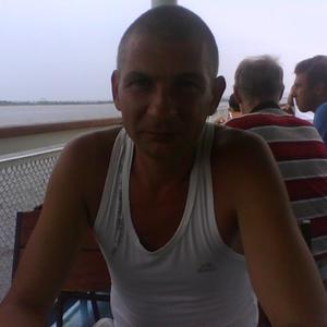 Парни в Саратове: Серёжа, 51 - ищет девушку из Саратова