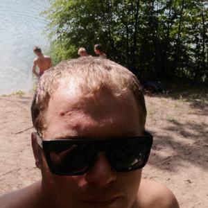 Парни в Вильнюсе: Антон Пакулис, 32 - ищет девушку из Вильнюса