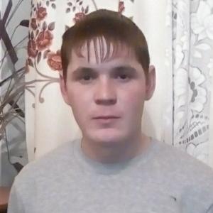 Кирилл Петров, 33 года, Казань