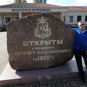 Парни в Кингисеппе: Игорь, 45 - ищет девушку из Кингисеппа