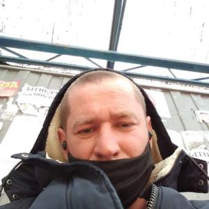 Парни в Кобрине: Василий, 37 - ищет девушку из Кобрина