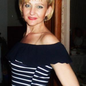 Девушки в Невинномысске: Ольга, 49 - ищет парня из Невинномысска