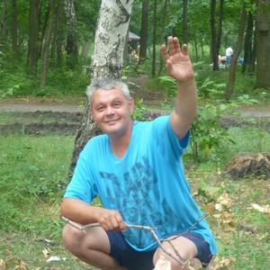 Парни в Саратове: Сергей, 57 - ищет девушку из Саратова