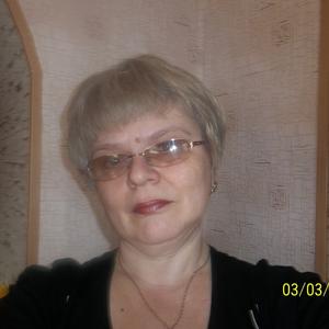 Девушки в Минусинске: Tina-tina, 62 - ищет парня из Минусинска
