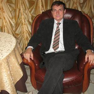 Виктор, 63 года, Кузнецк