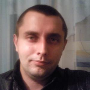 Парни в Кемерово: Игорь, 37 - ищет девушку из Кемерово