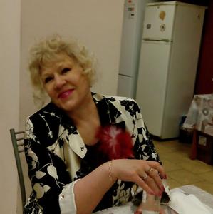 Лина, 68 лет, Москва